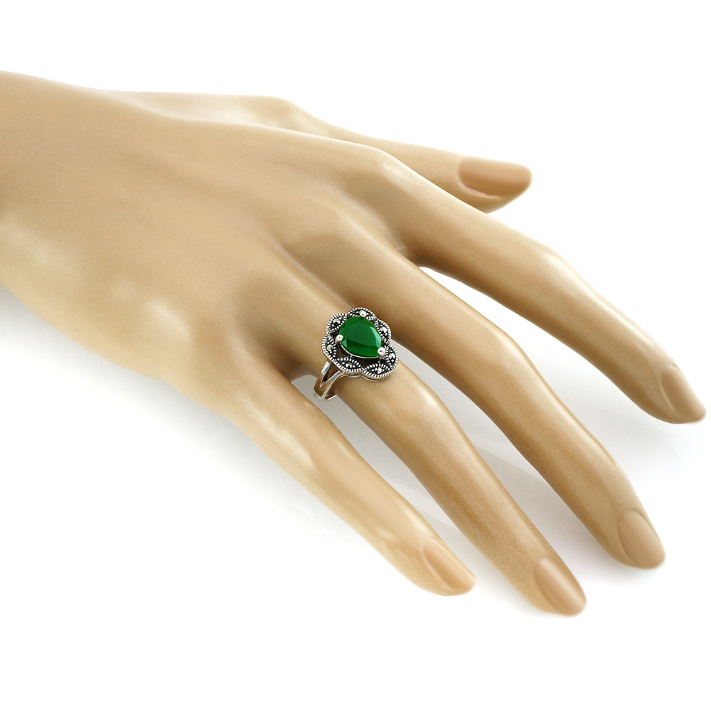 Кольцо с зеленым агатом и марказитами