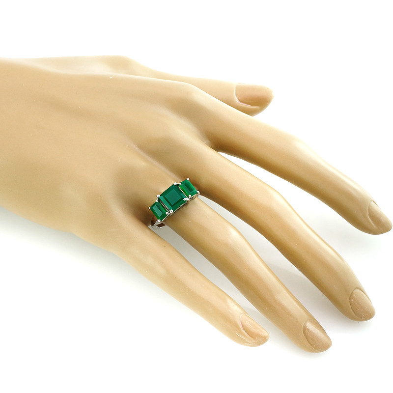 Кольцо с зелеными агатами ‒ Mirserebra925.ru