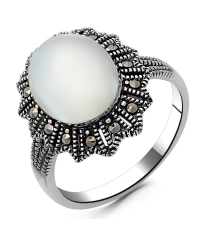 Серебряное кольцо с марказитом ‒ Mirserebra925.ru