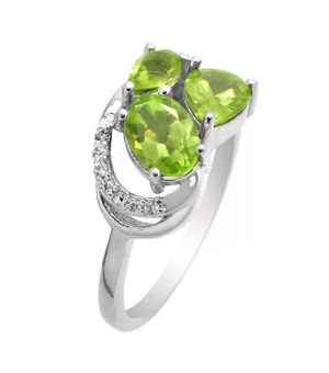 Серебряное кольцо с хризолитом – Mirserebra925.ru