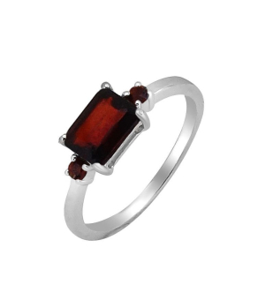 Серебряное кольцо с гранатом – Mirserebra925.ru