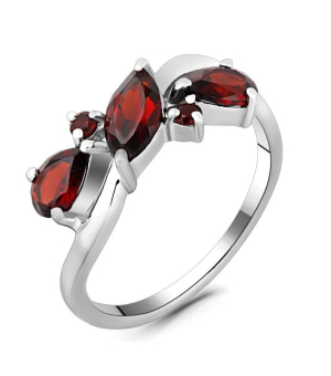 Серебряное кольцо с гранатом – Mirserebra925.ru