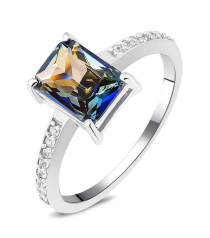 Серебряное кольцо с мистик кварцем ‒ Mirserebra925.ru