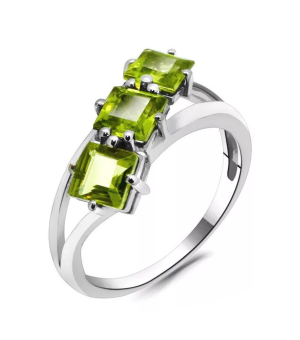 Серебряное кольцо с хризолитом – Mirserebra925.ru