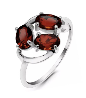Серебряное кольцо с гранатом – Mirserebra925.ru